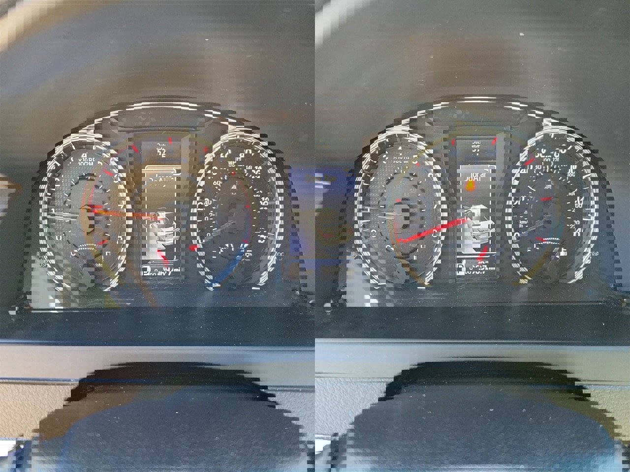 Used 2017 Toyota Camry SE image 21