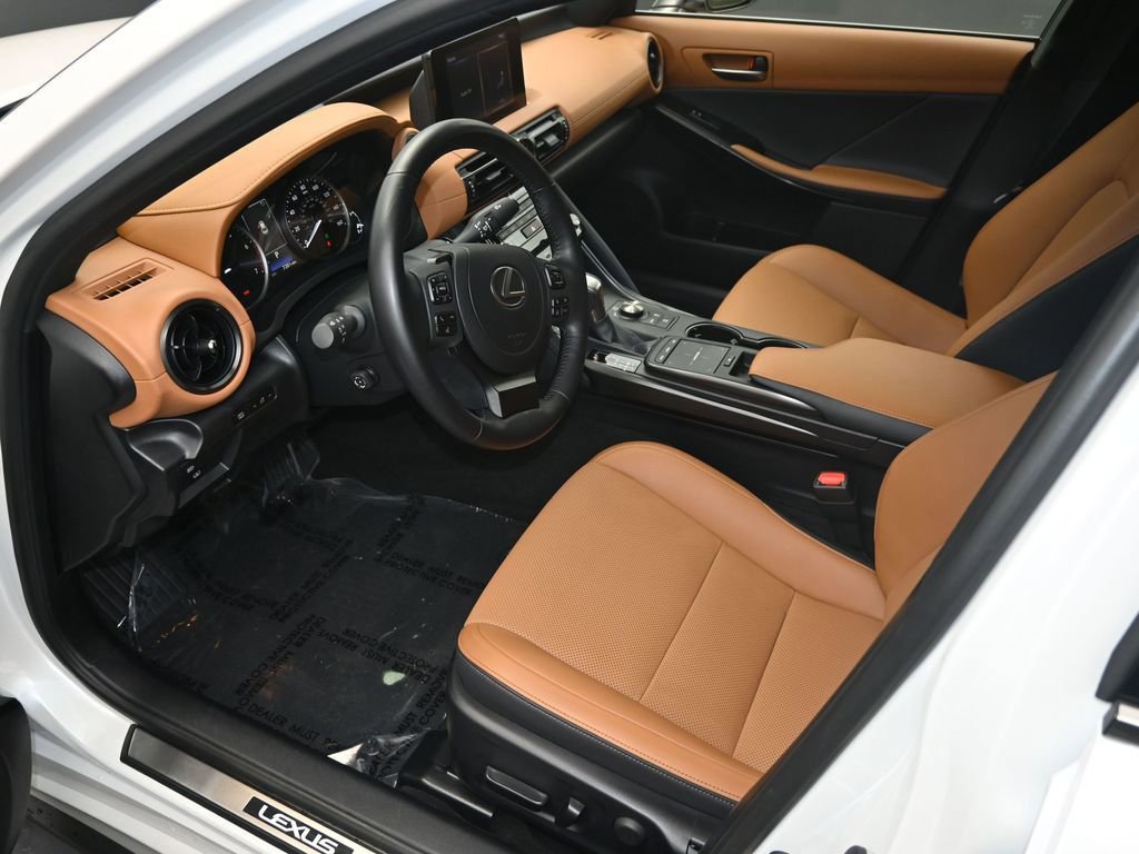 Certified 2024 Lexus IS 300 w/ Premium Package image 10