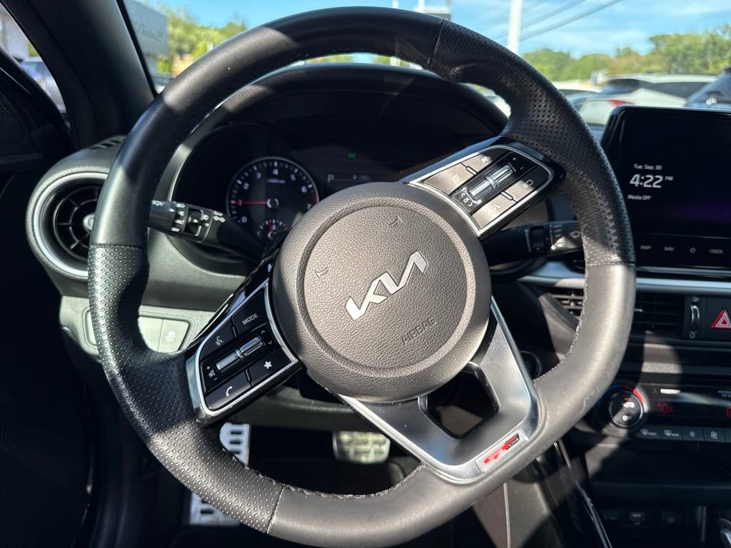 Certified 2023 Kia Forte GT-Line image 17