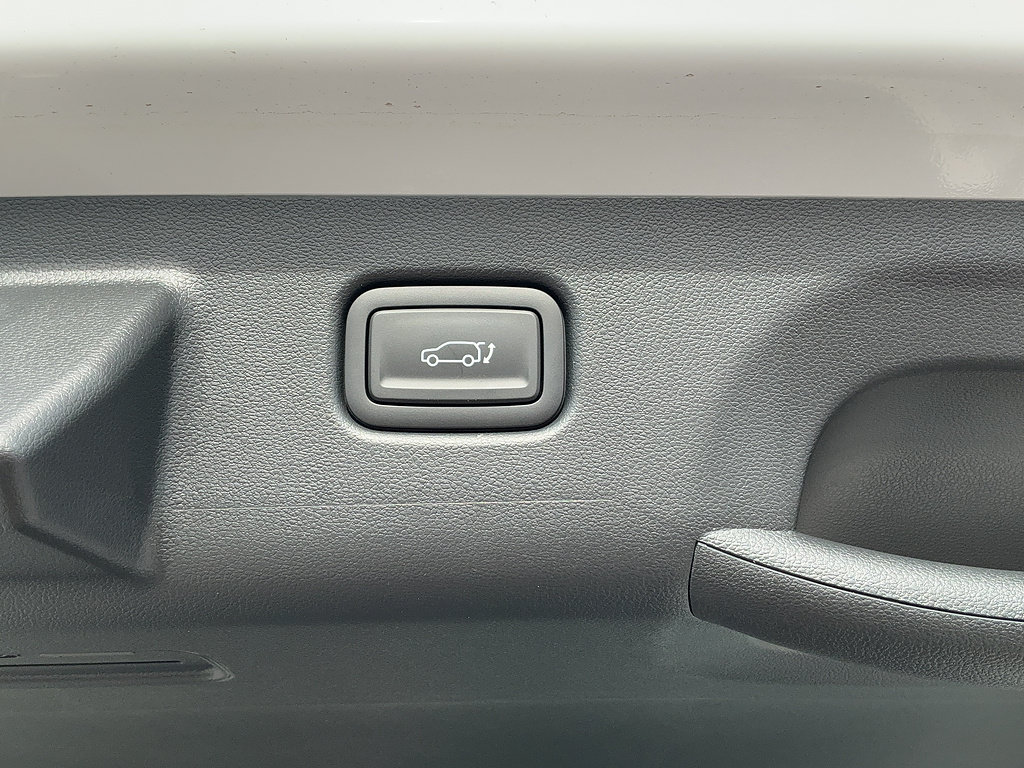 New 2026 Hyundai Kona Limited FWD image 30