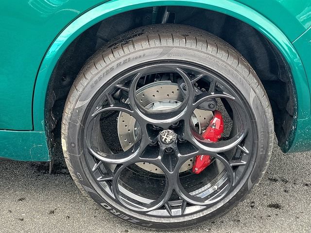 New 2024 Alfa Romeo Stelvio Quadrifoglio w/ Active Assist Plus Package image 5