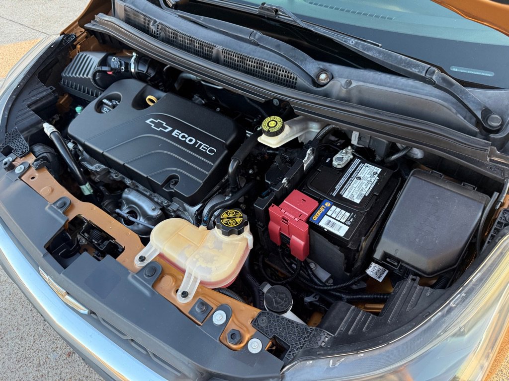 Used 2019 Chevrolet Spark LT image 30