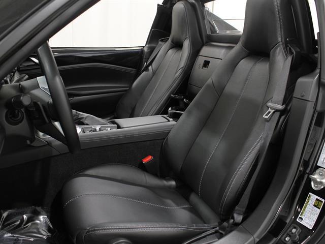 Certified 2025 MAZDA MX-5 Miata RF Grand Touring image 6