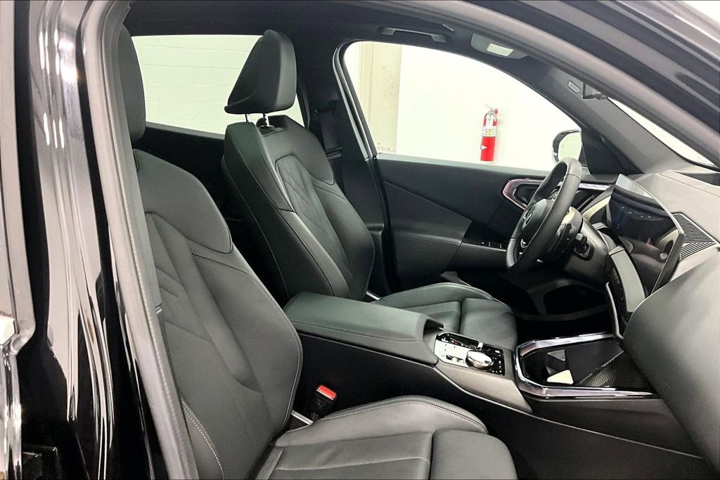 Used 2025 BMW X3 xDrive30i image 7