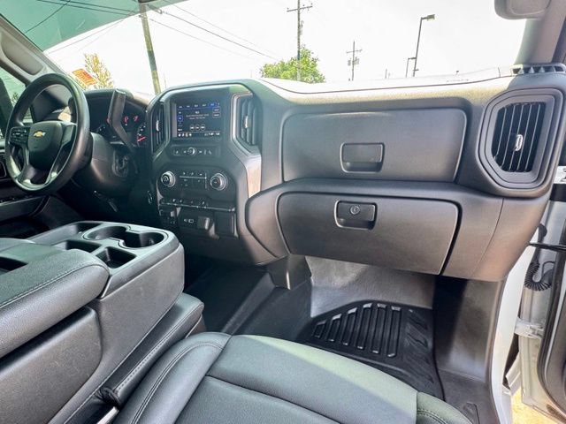 Used 2025 Chevrolet Silverado 3500 W/T AWD/4WD image 17