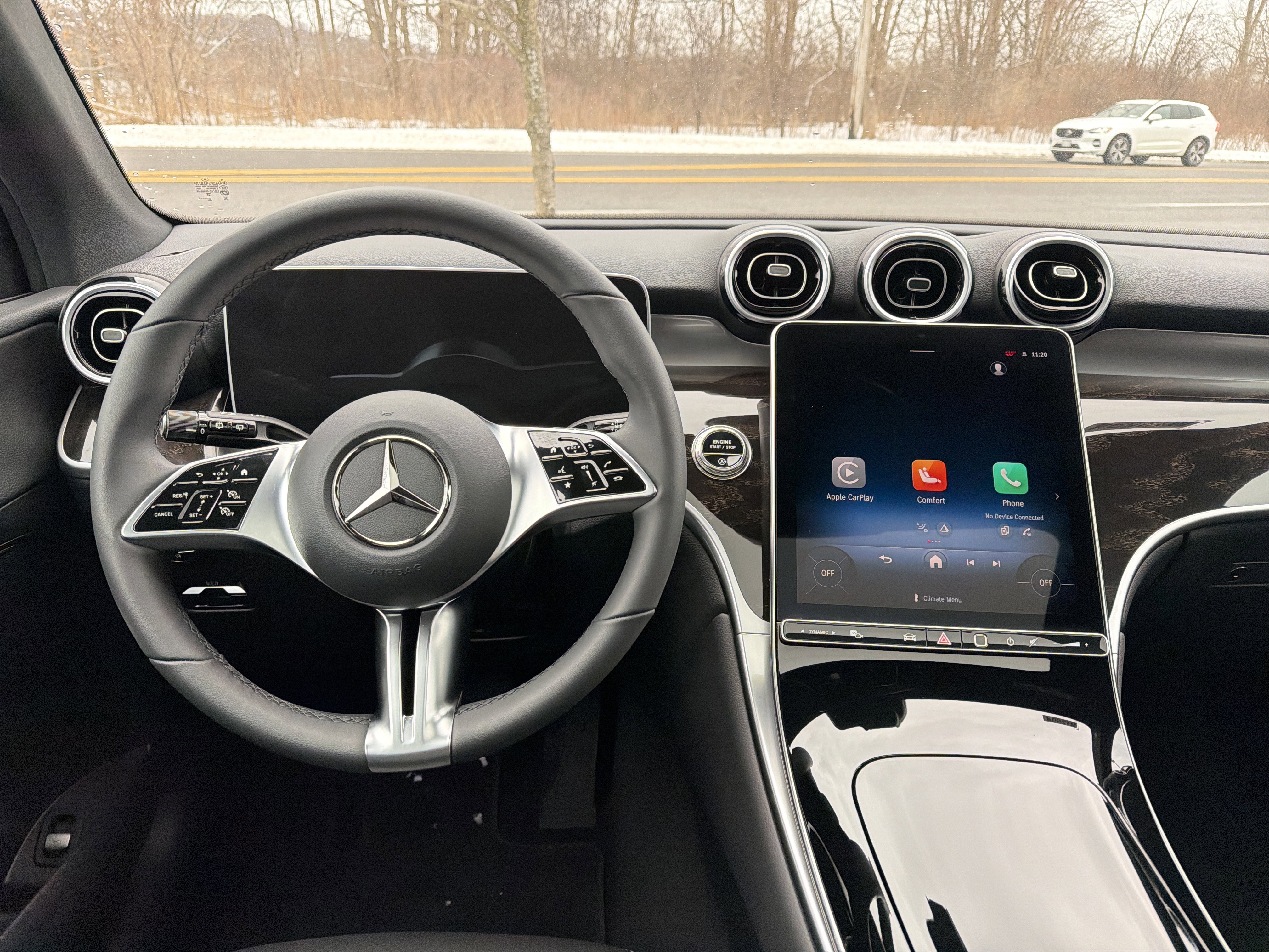 Used 2026 Mercedes-Benz GLC 300 4MATIC image 12