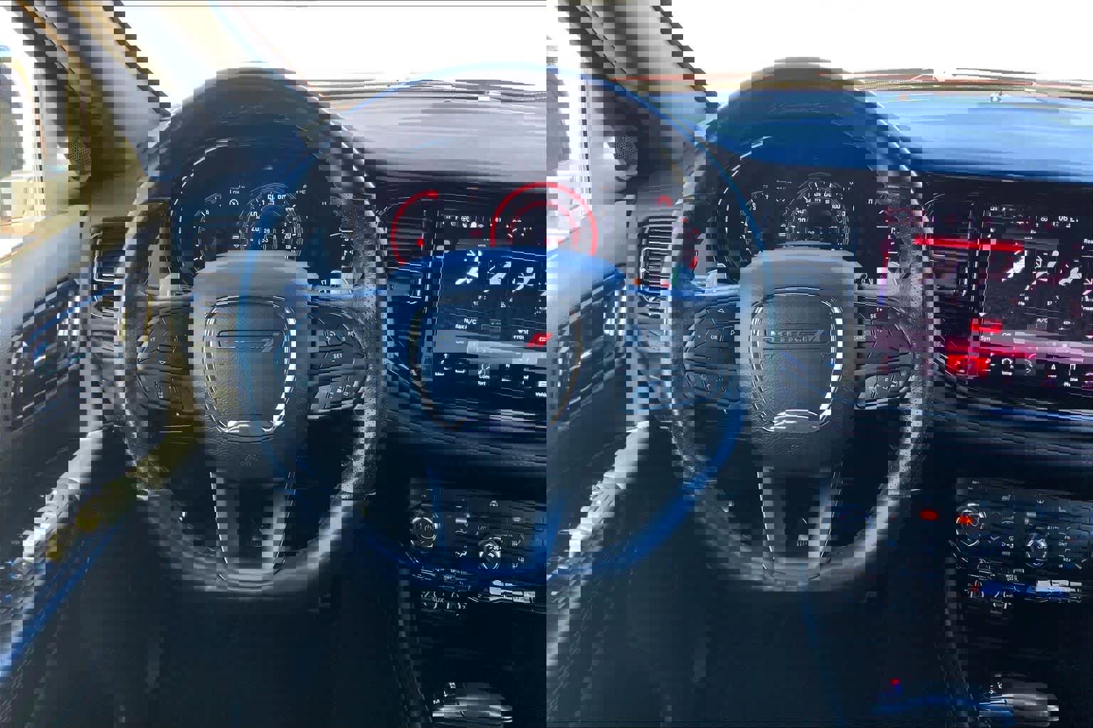 Used 2023 Dodge Durango GT image 5