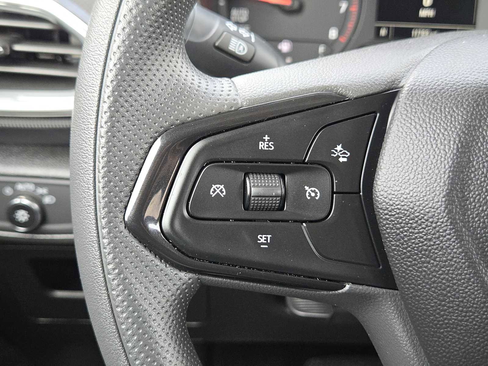 Certified 2023 Chevrolet TrailBlazer LT w/ Convenience Package image 26