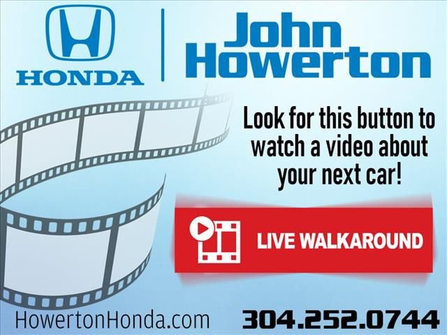 Used 2025 Toyota Corolla SE FWD image 6
