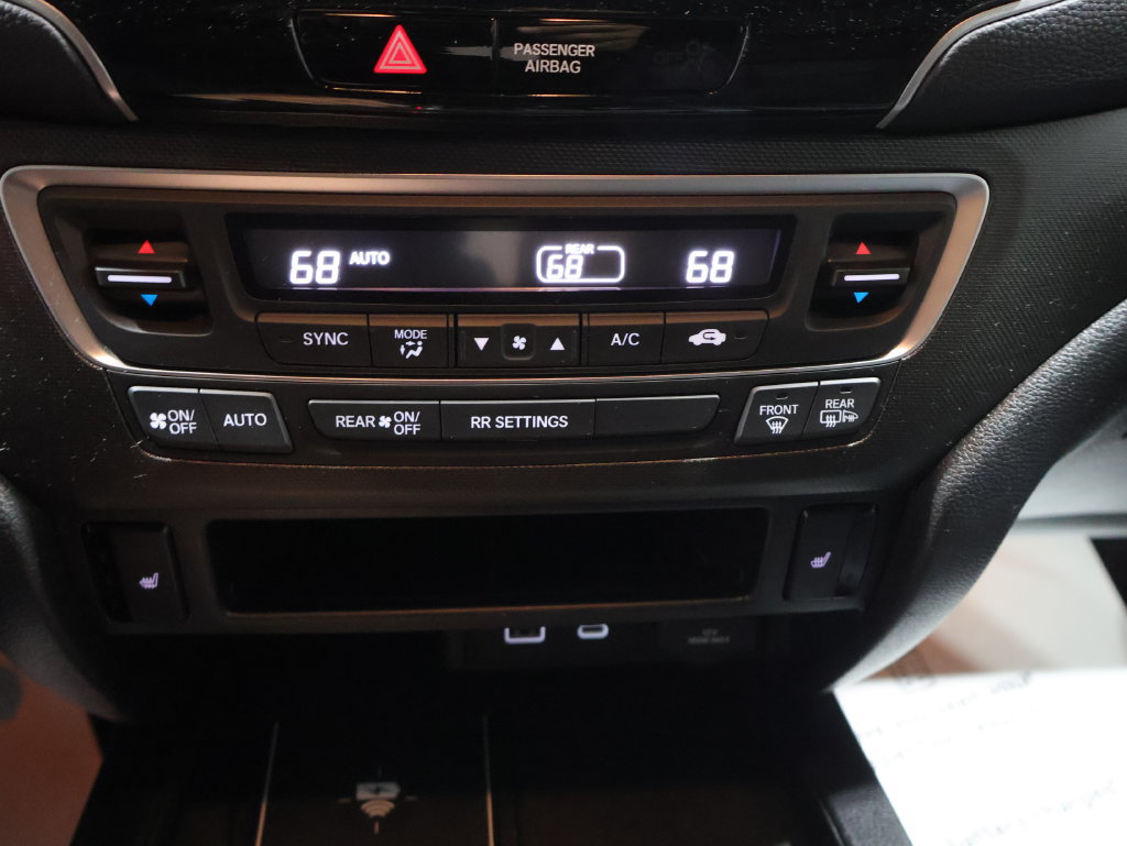 Used 2024 Honda Passport TrailSport image 28