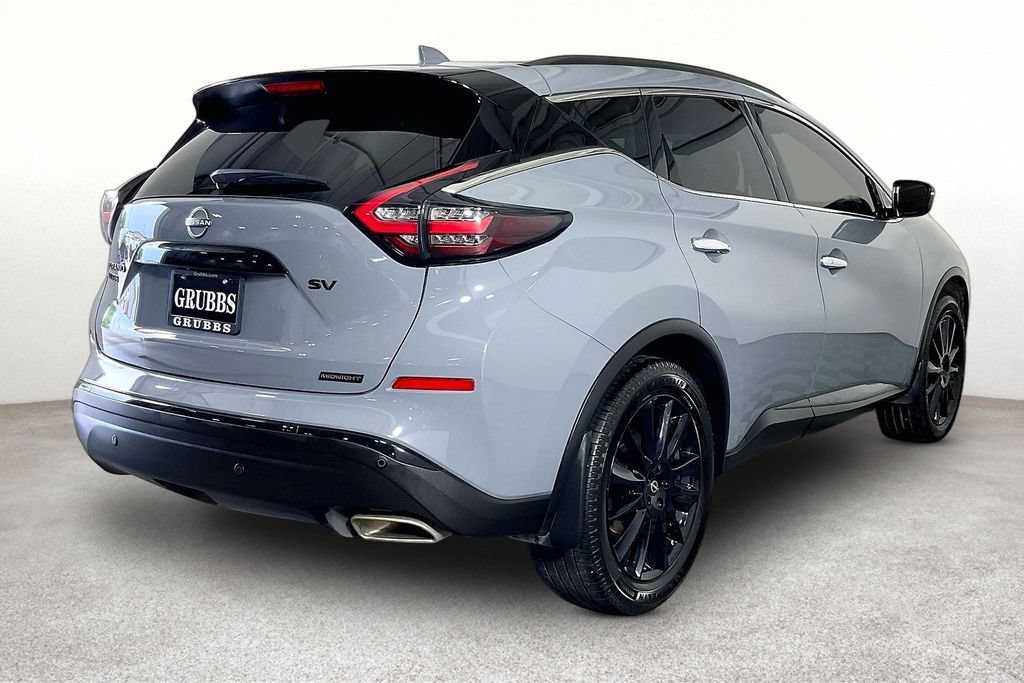 Used 2024 Nissan Murano SV w/ SV Midnight Edition Package FWD image 2