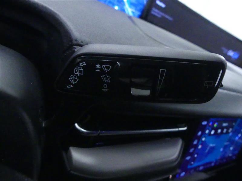 Used 2025 Lincoln Navigator Reserve w/ Jet Appearance Package image 28