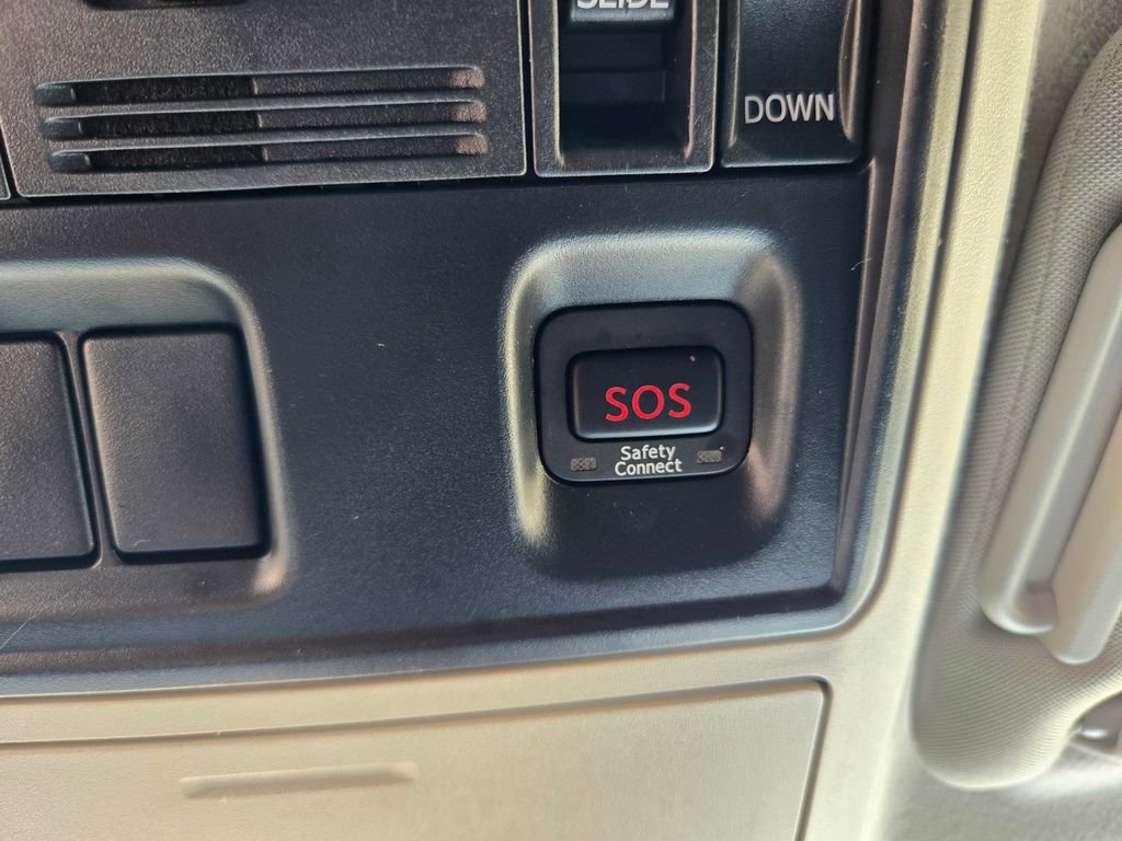 Used 2018 Toyota 4Runner Limited RWD image 19