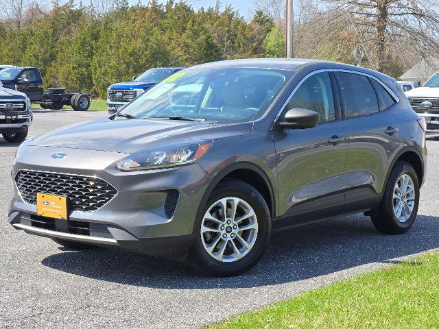 Certified 2022 Ford Escape SE