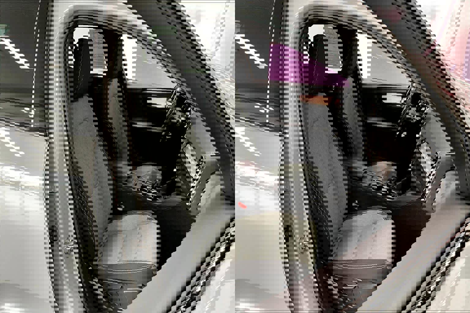 Used 2024 Volvo XC40 B5 Core image 12