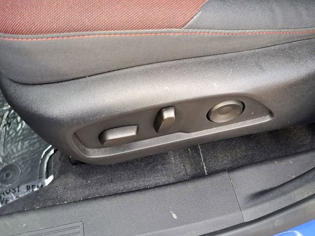 Used 2025 Chevrolet Equinox RS w/ Safety and Technology Package image 21