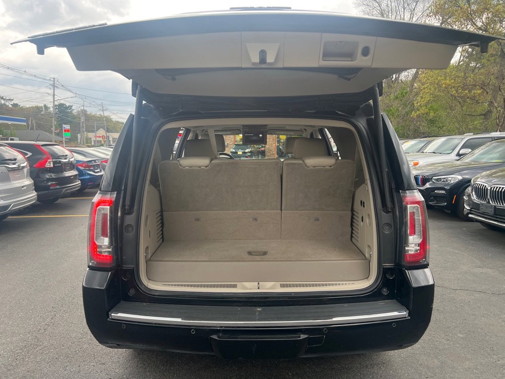 Used 2015 GMC Yukon Denali w/ Open Road Package image 5