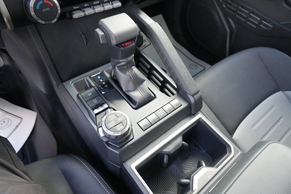 Used 2024 Toyota Tacoma TRD Off-Road image 22
