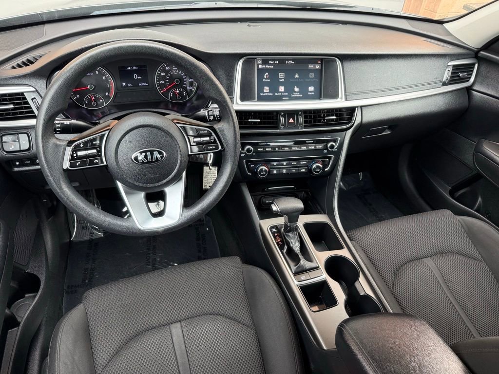 Used 2020 Kia Optima LX image 23