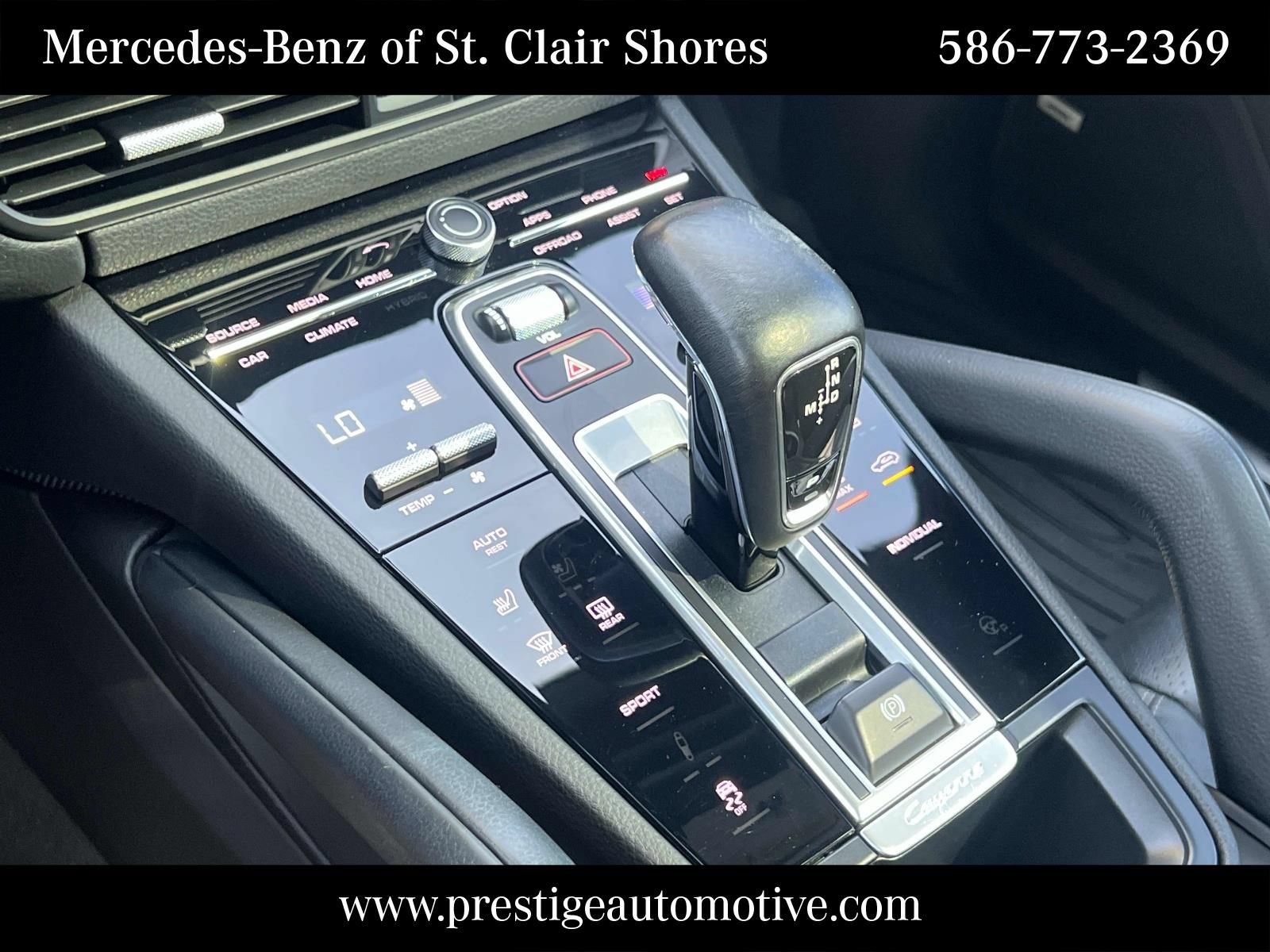 Used 2021 Porsche Cayenne AWD/4WD image 29