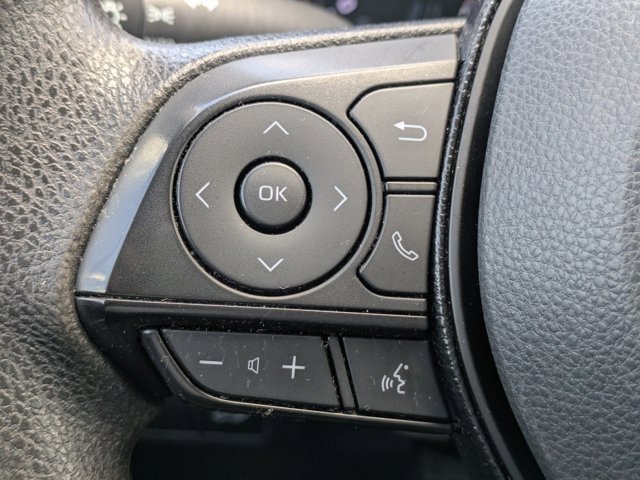 Used 2022 Toyota RAV4 XLE image 30