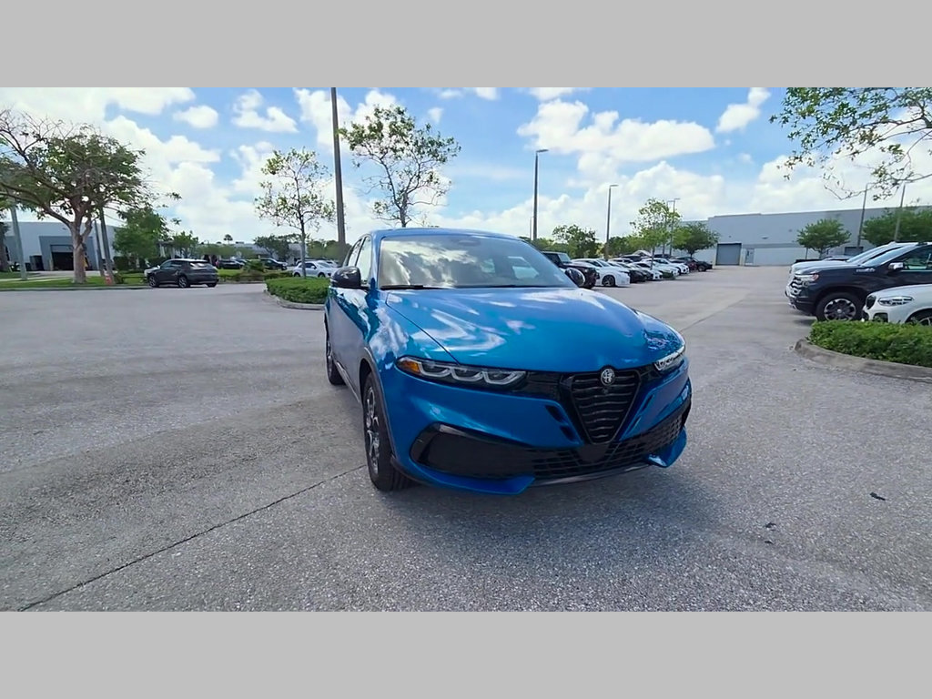 New 2026 Alfa Romeo Tonale w/ Active Assist Package AWD/4WD image 36