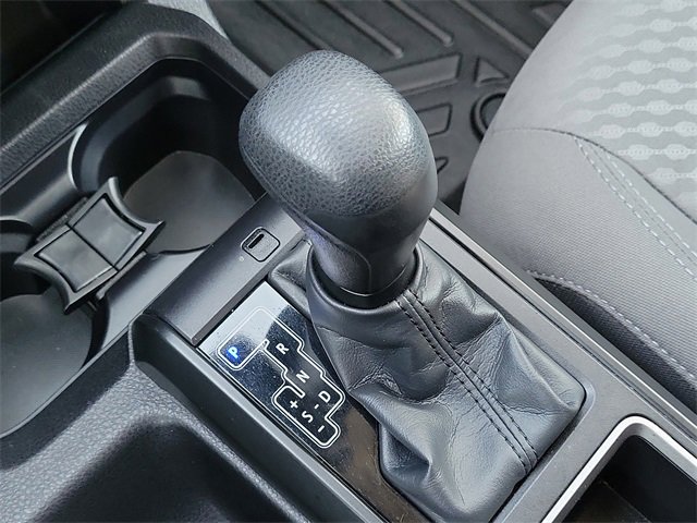 Used 2022 Toyota Tacoma SR image 25