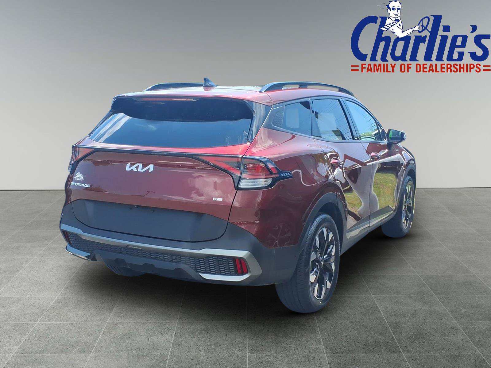 Certified 2023 Kia Sportage X-Line w/ X-Line Premium Package AWD/4WD image 4