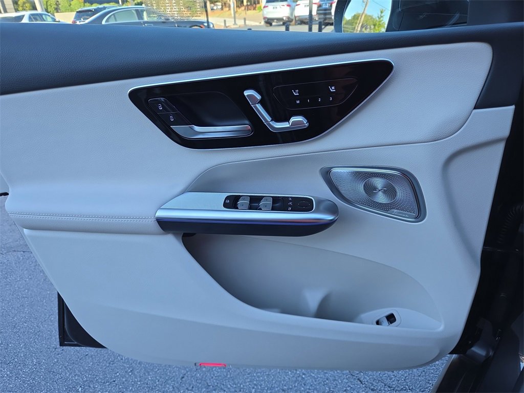 New 2026 Mercedes-Benz GLC 300 4MATIC image 19