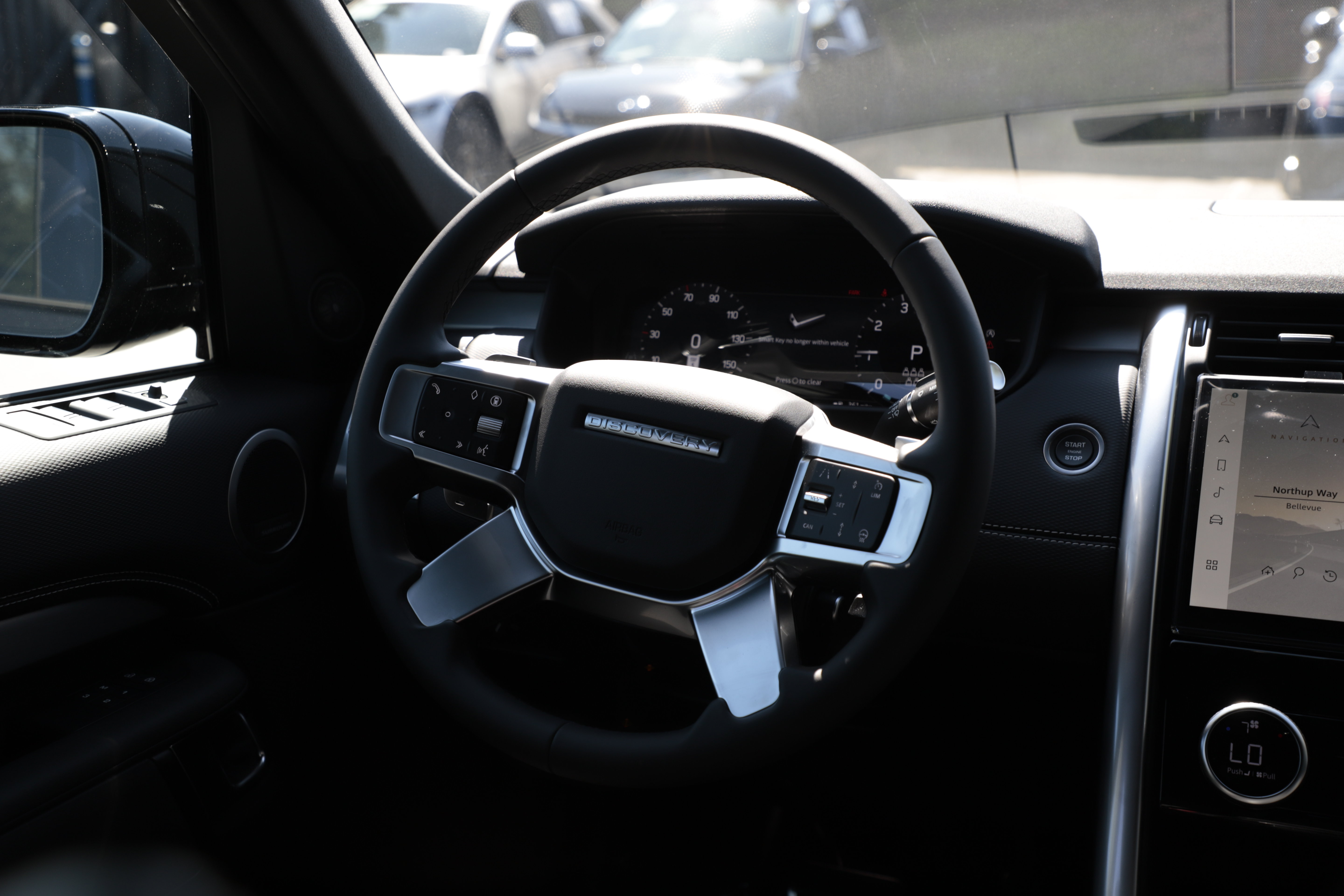 New 2026 Land Rover Discovery Limited Edition AWD/4WD image 19