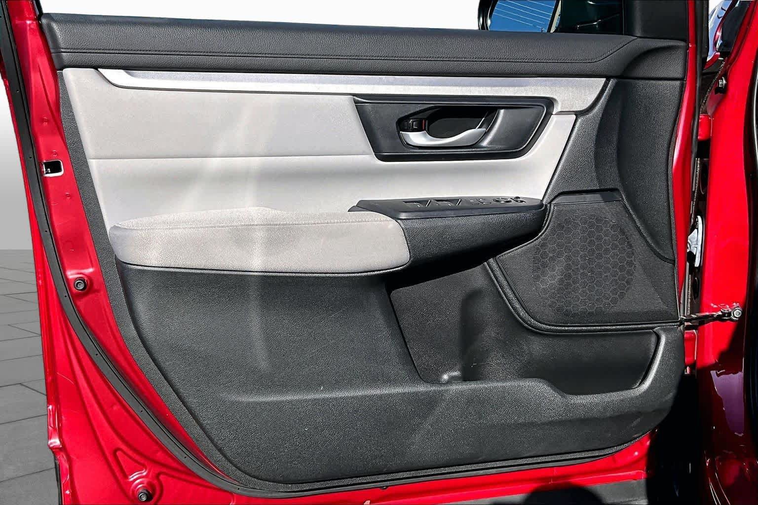Used 2021 Honda CR-V LX image 22