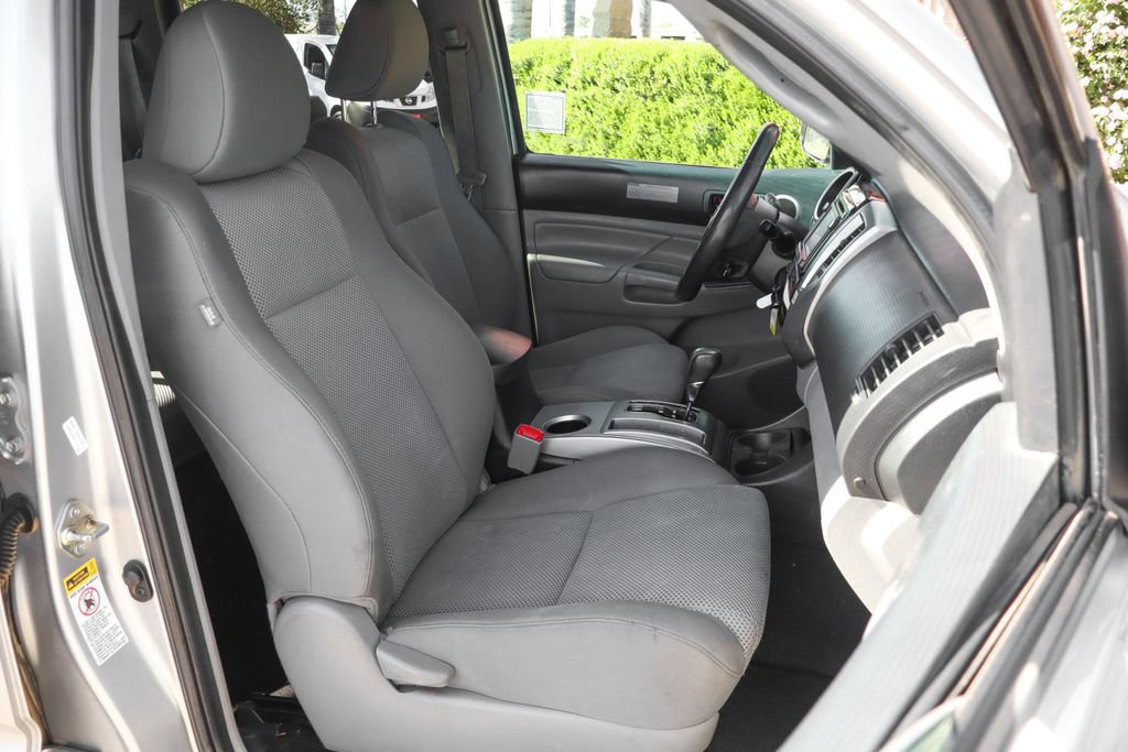 Used 2014 Toyota Tacoma 4x4 Double Cab w/ TRD Off-Road Package image 40