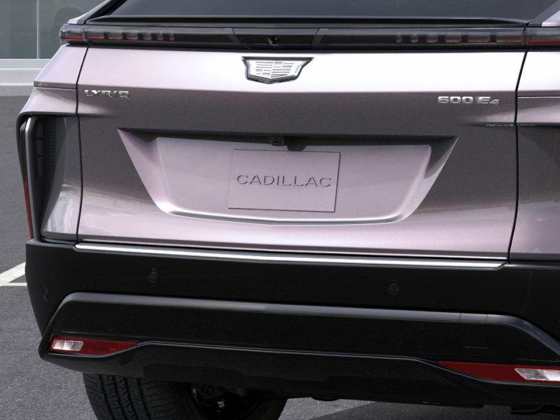 New 2026 Cadillac Lyriq Premium Luxury AWD/4WD image 14