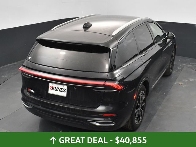 Used 2024 Lincoln Nautilus Reserve AWD/4WD image 38