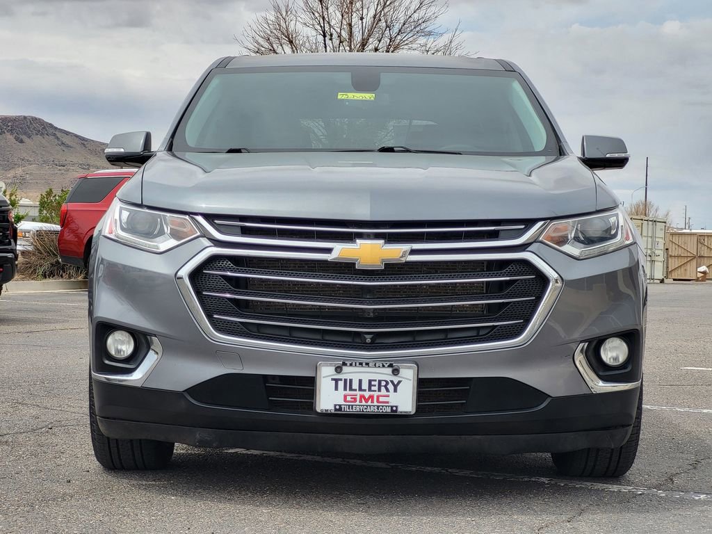 Used 2020 Chevrolet Traverse LT w/ LT Premium Package AWD/4WD image 3