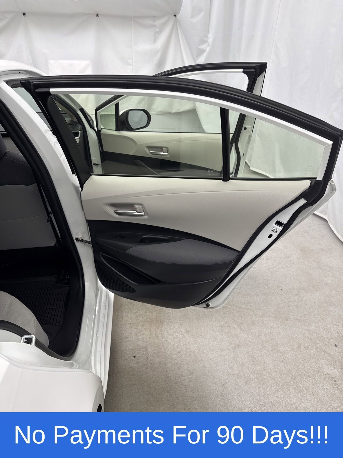 Used 2020 Toyota Corolla L image 34