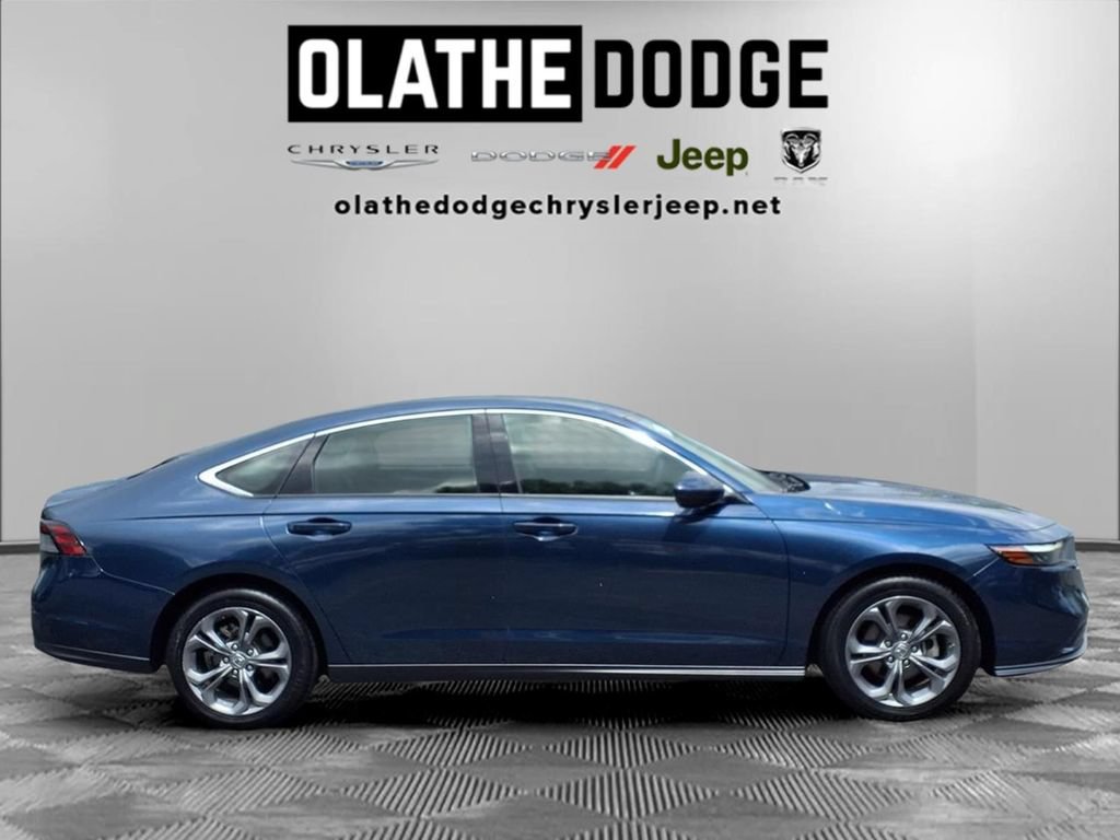Used 2024 Honda Accord EX image 26