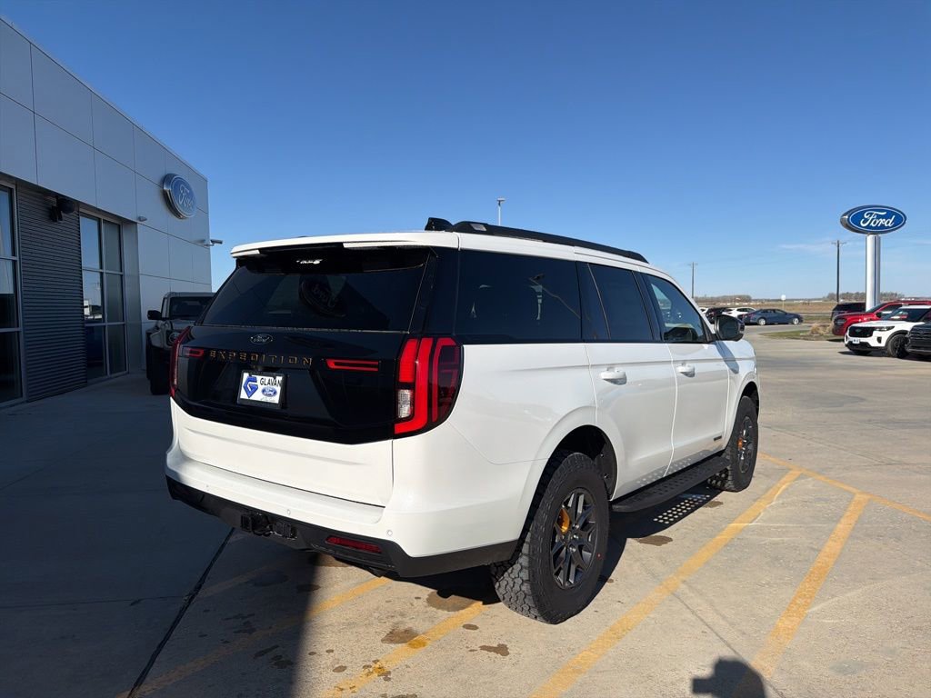 New 2026 Ford Expedition Tremor image 7