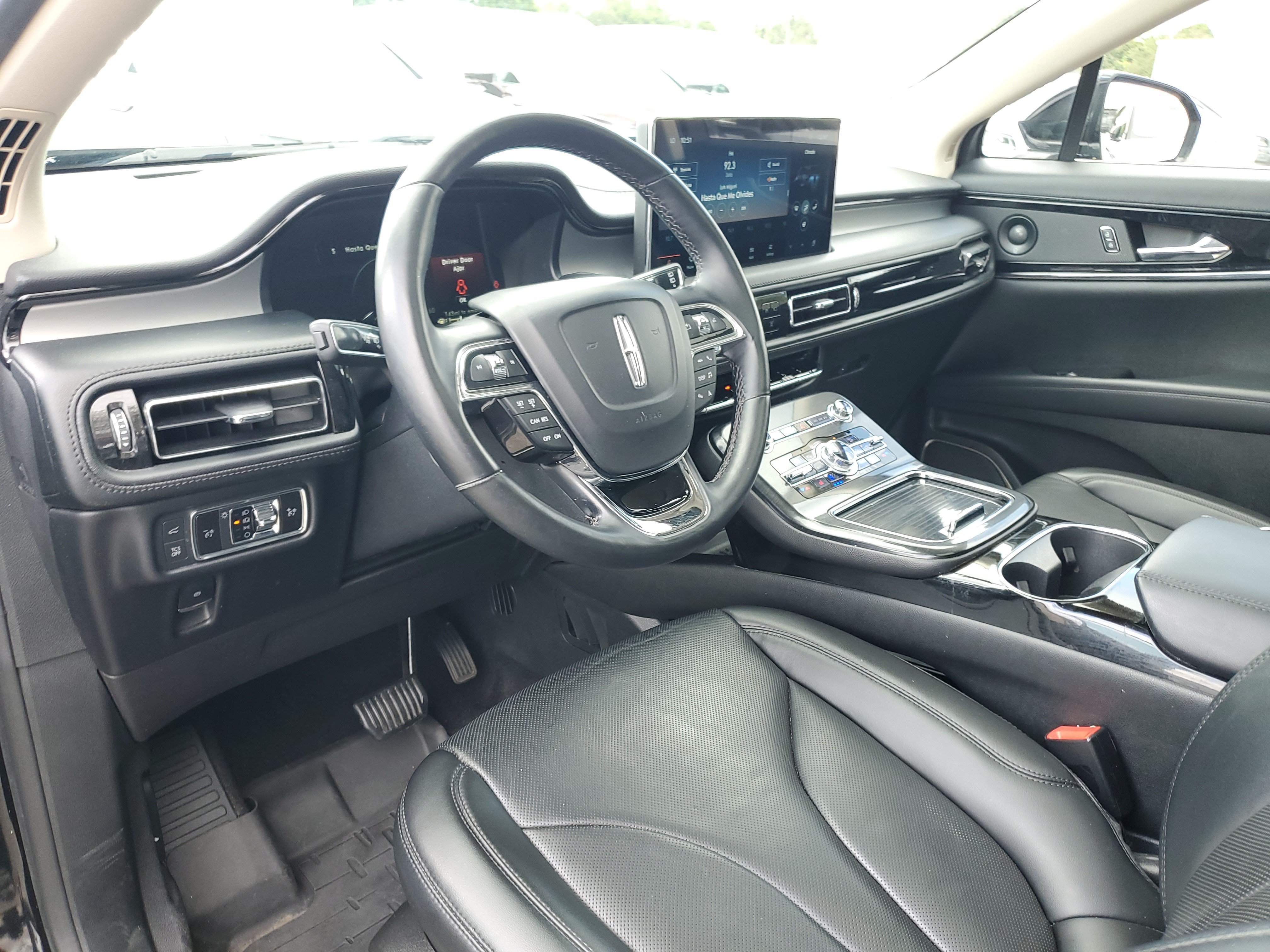 Certified 2023 Lincoln Nautilus Reserve w/ Monochromatic Package AWD/4WD image 11