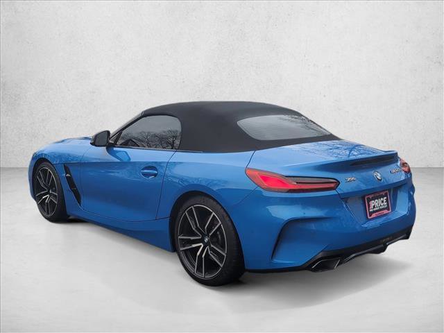 Used 2022 BMW Z4 M40i w/ Premium Package image 9
