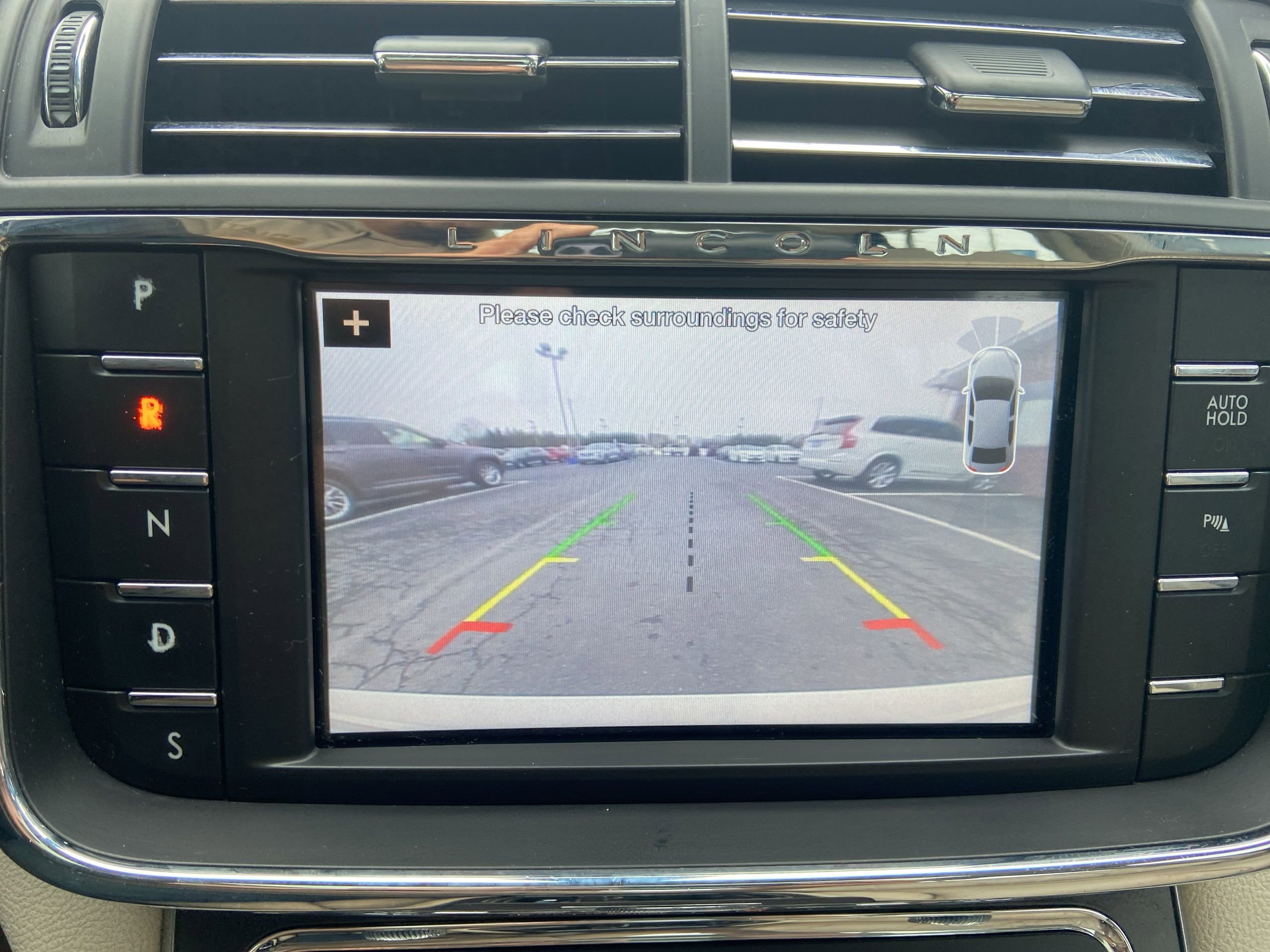 Used 2017 Lincoln Continental Select w/ Continental Climate Package image 30