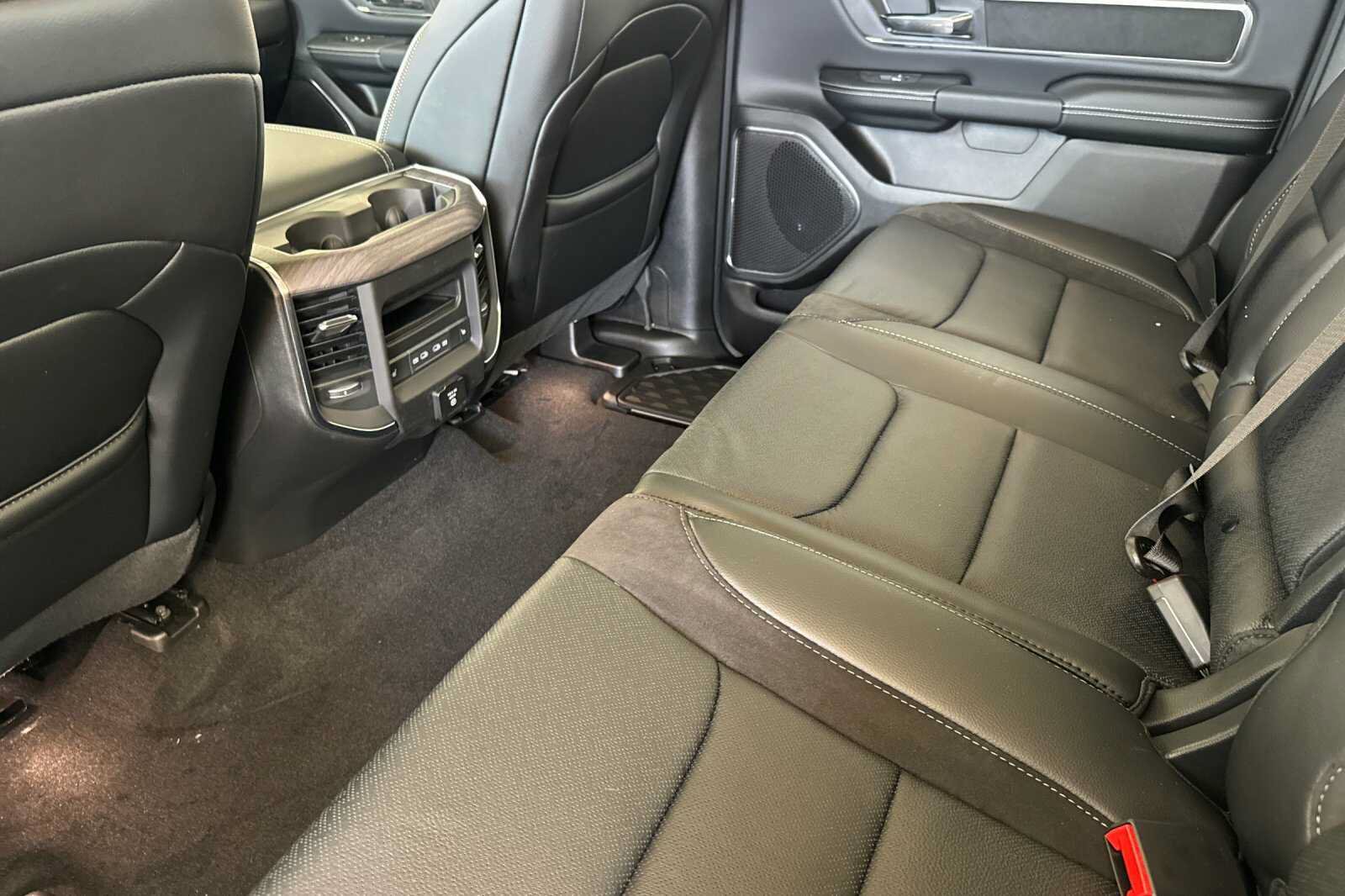 New 2026 RAM 1500 Laramie w/ Night Edition AWD/4WD image 9