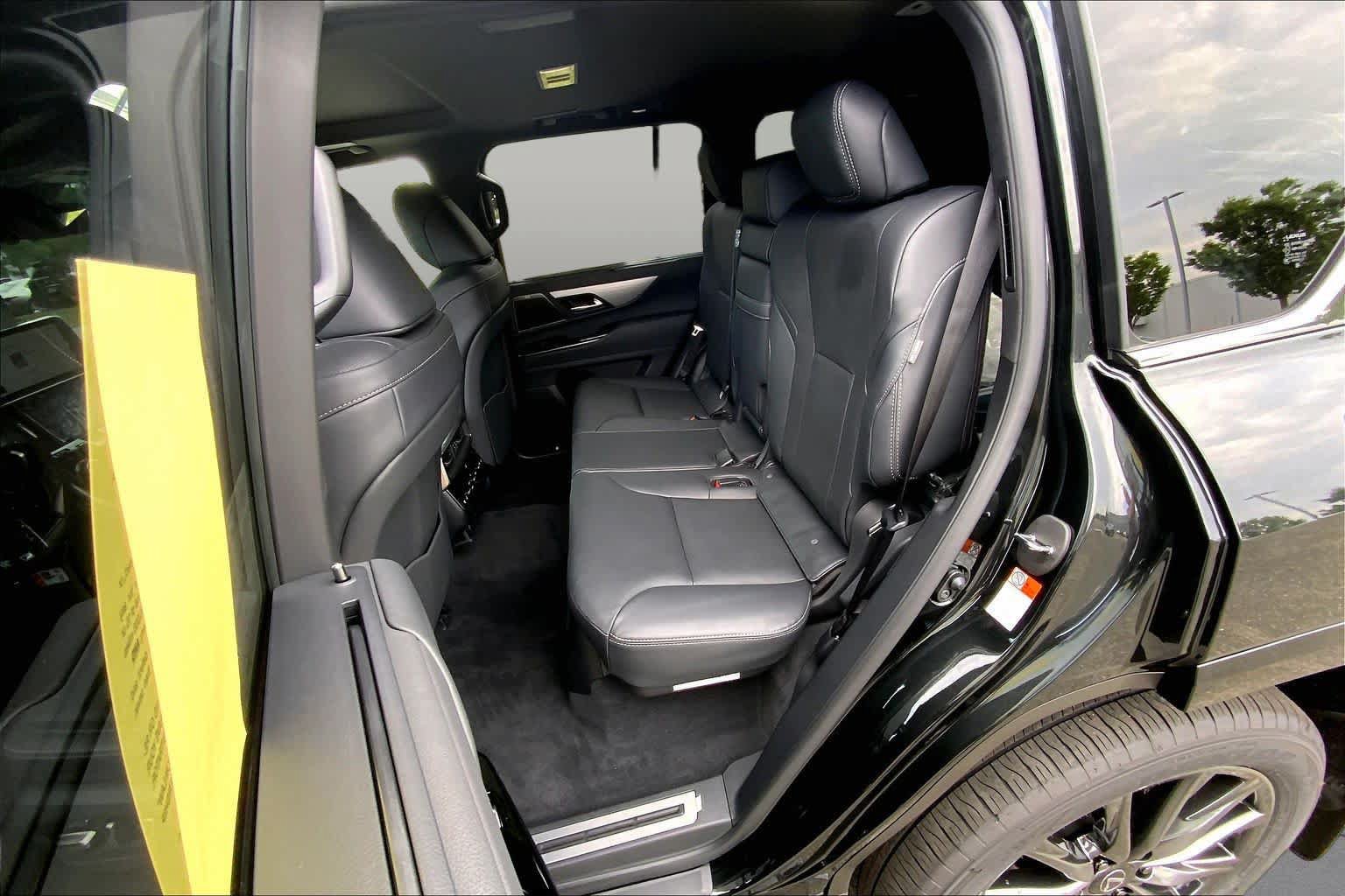 New 2026 Lexus LX 600 F Sport AWD/4WD image 23
