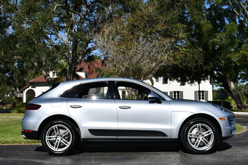 Used 2016 Porsche Macan S image 30