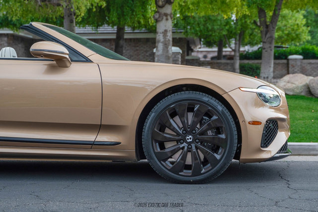 Used 2026 Bentley Continental GTC image 11