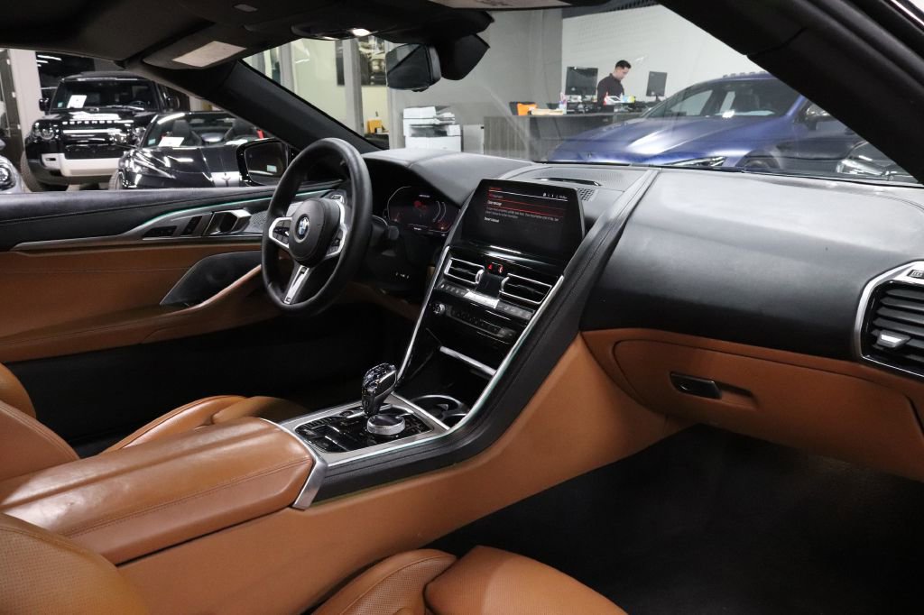 Used 2019 BMW M850i xDrive image 31