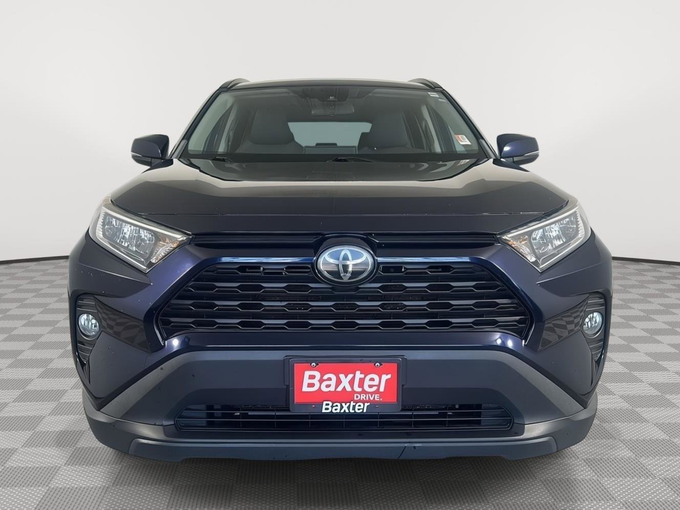 Used 2020 Toyota RAV4 XLE w/ Convenience Package image 2