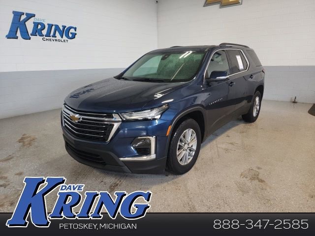 Used 2023 Chevrolet Traverse LT w/ LPO, Floor Liner Package image 1