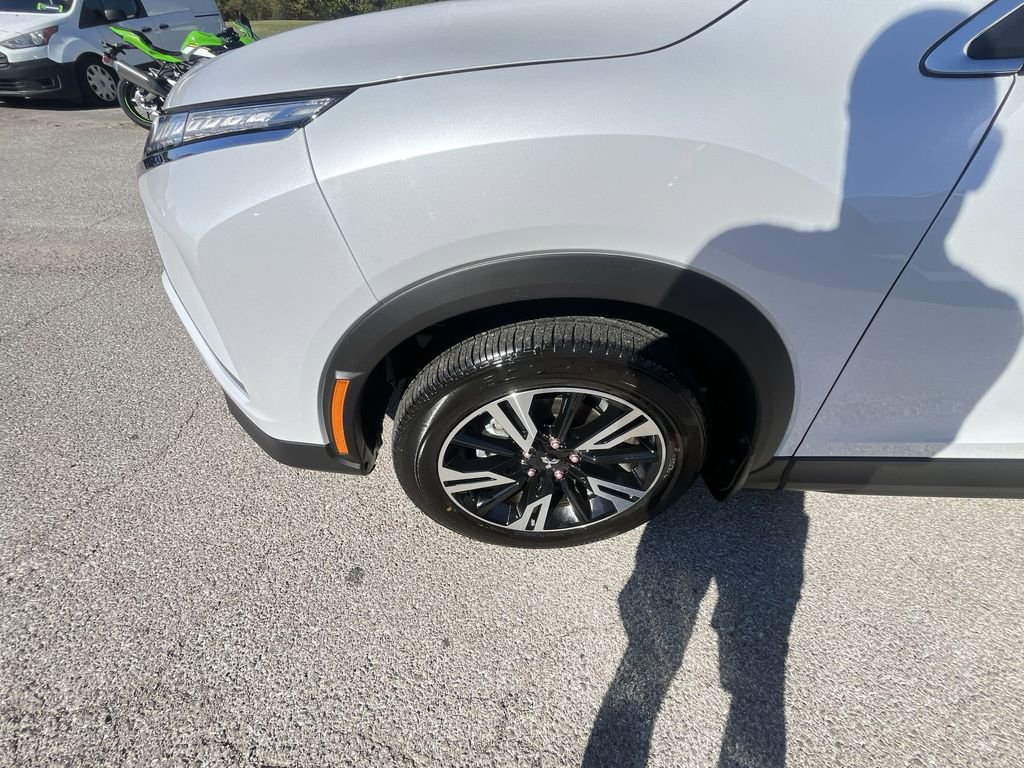 New 2026 Mitsubishi Eclipse Cross SE AWD/4WD image 10