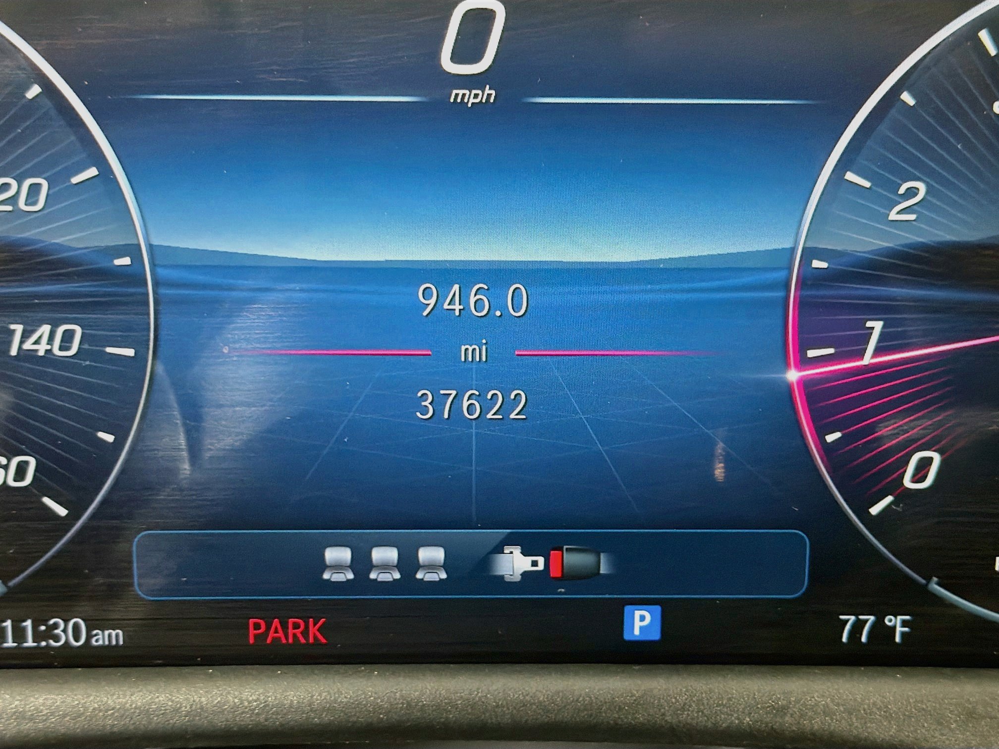 Used 2025 Mercedes-Benz E 350 Sedan w/ Winter Package image 19